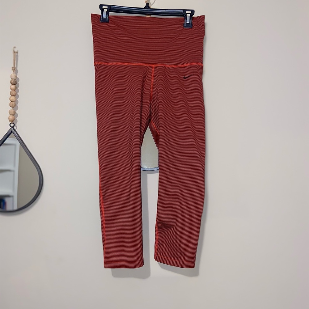 Nike Ultra High Waist / Fold Over Cropped Leggings
